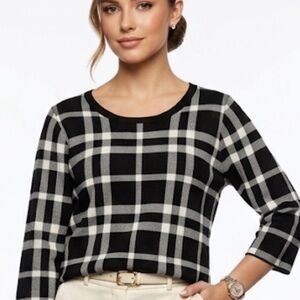 Liz Claiborne Black and White Plaid Scoop Neck Top